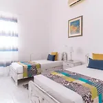 Diana's Heights By Prestige Bookings Peyia