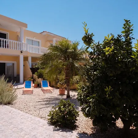 Diana's Heights By Prestige Bookings Peja
