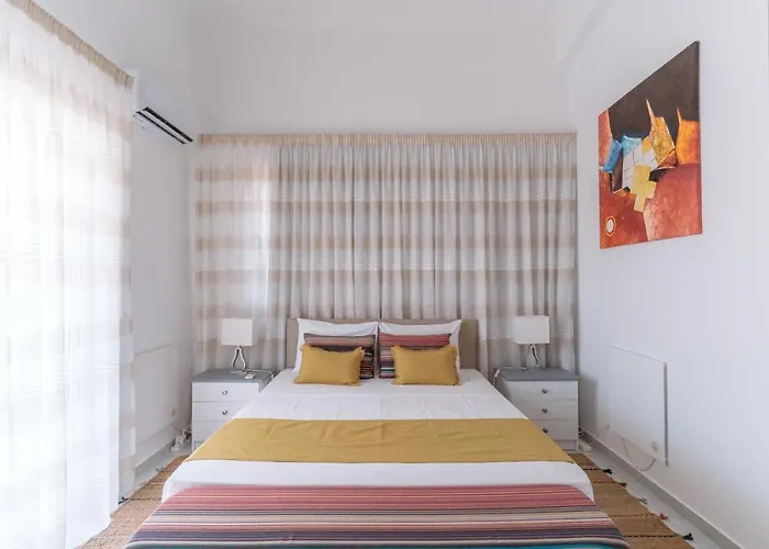 Diana's Heights By Prestige Bookings