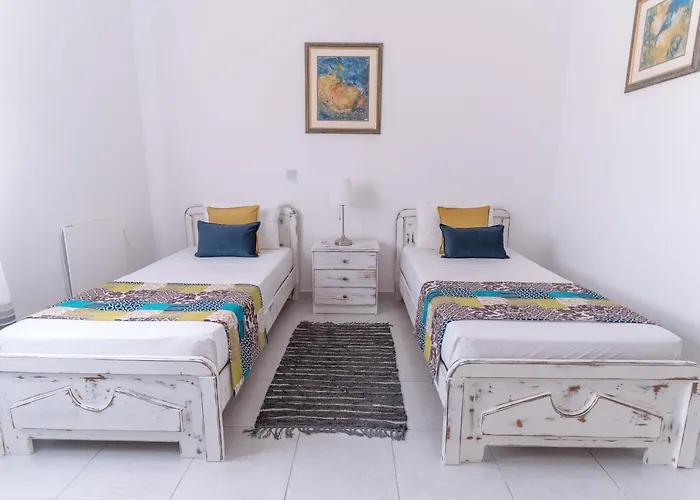 Diana's Heights By Prestige Bookings 別荘 *